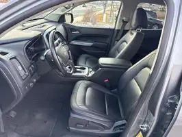 2020  Chevrolet Colorado - Thumbnail 17