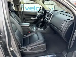 2020  Chevrolet Colorado - Thumbnail 22