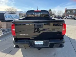 2021  Chevrolet Colorado - Thumbnail 4