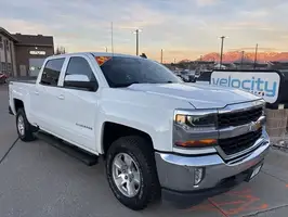 2018  Chevrolet Silverado 1500 - Thumbnail 1