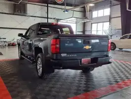 2018  Chevrolet Silverado 1500 - Thumbnail 4