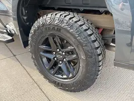 2019  Chevrolet Silverado 1500 - Thumbnail 6