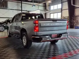 2021  Chevrolet Silverado 1500 - Thumbnail 4