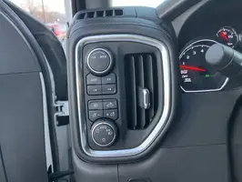 2022  Chevrolet Silverado 1500 - Thumbnail 16