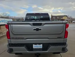 2023  Chevrolet Silverado 1500 - Thumbnail 5