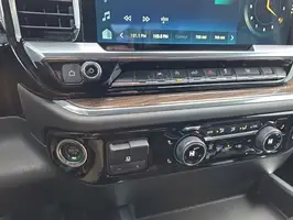 2023  Chevrolet Silverado 1500 - Thumbnail 24