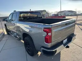 2023  Chevrolet Silverado 1500 - Thumbnail 5