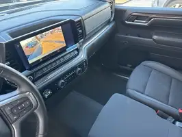 2023  Chevrolet Silverado 1500 - Thumbnail 17