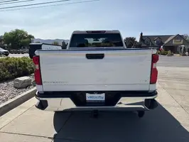 2021  Chevrolet Silverado 2500HD - Thumbnail 5