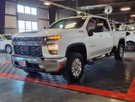 2023  Chevrolet Silverado 2500HD - Thumbnail 3