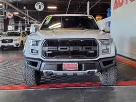 2017  Ford F-150 - Thumbnail 2