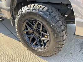 2023  Ford F-150 - Thumbnail 7