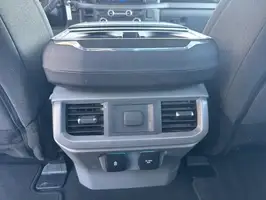 2024  Ford F-150 - Thumbnail 25