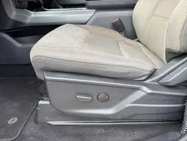 2024  Ford F-150 - Thumbnail 11