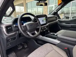 2024  Ford F-150 - Thumbnail 12