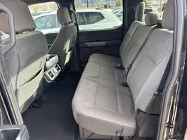 2024  Ford F-150 - Thumbnail 23