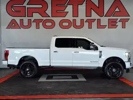 2020  Ford F-250 Super Duty - Thumbnail 1