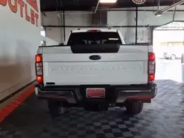 2021  Ford F-250 Super Duty - Thumbnail 5