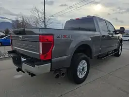 2021  Ford F-250SD - Thumbnail 4