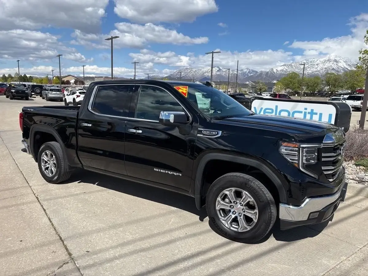 2024  GMC Sierra 1500 - Main image