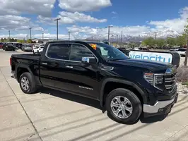 2024  GMC Sierra 1500 - Thumbnail 1