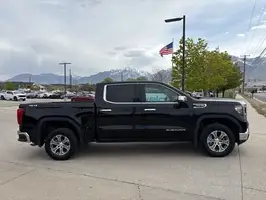 2024  GMC Sierra 1500 - Thumbnail 3