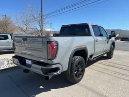 2025  GMC Sierra 2500HD - Thumbnail 6