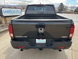 2022  Honda Ridgeline - Thumbnail 5