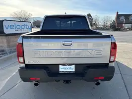 2025  Honda Ridgeline - Thumbnail 3