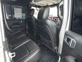 2020  Jeep Gladiator - Thumbnail 12
