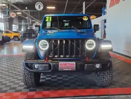 2021  Jeep Gladiator - Thumbnail 2