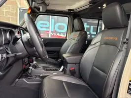 2022  Jeep Gladiator - Thumbnail 10