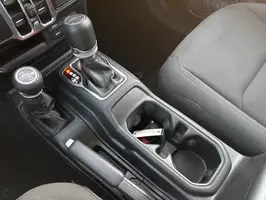 2023  Jeep Gladiator - Thumbnail 17