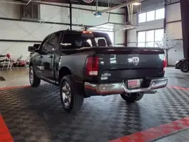 2018  Ram 1500 - Thumbnail 3