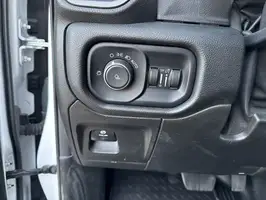 2019  Ram 1500 - Thumbnail 8