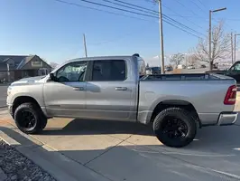 2024  Ram 1500 - Thumbnail 4