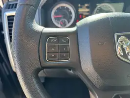 2019  Ram 1500 Classic - Thumbnail 9