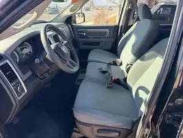 2019  Ram 1500 Classic - Thumbnail 14