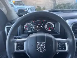 2023  Ram 1500 Classic - Thumbnail 12