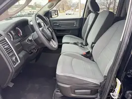 2024  Ram 1500 Classic - Thumbnail 18