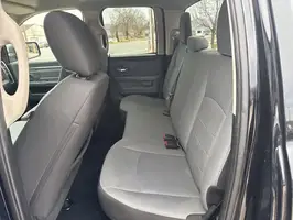 2024  Ram 1500 Classic - Thumbnail 22