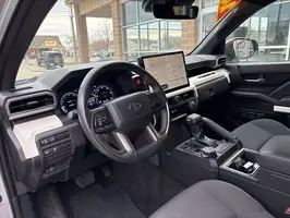 2024  Toyota Tacoma - Thumbnail 10