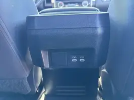 2024  Toyota Tacoma - Thumbnail 18