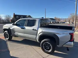 2024  Toyota Tacoma - Thumbnail 4