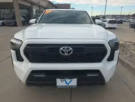 2024  Toyota Tacoma - Thumbnail 9