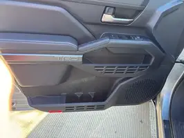 2025  Toyota Tacoma - Thumbnail 17