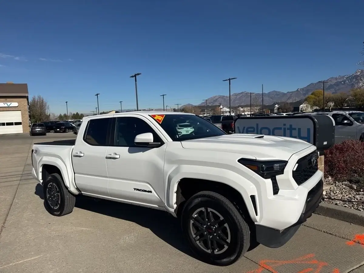 2025  Toyota Tacoma - Main image
