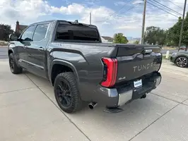 2023  Toyota Tundra Hybrid - Thumbnail 8
