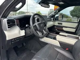 2023  Toyota Tundra Hybrid - Thumbnail 13