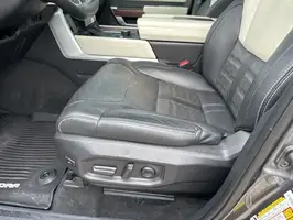 2023  Toyota Tundra Hybrid - Thumbnail 14